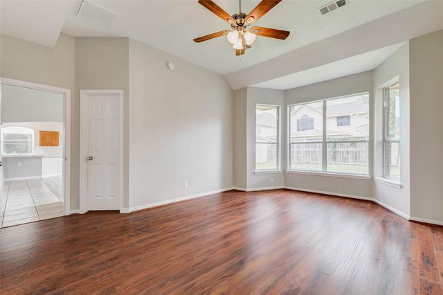 155 Perfidia Drive, Houston, TX 77015