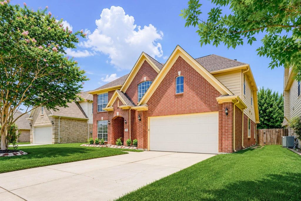 155 Perfidia Drive, Houston, TX 77015