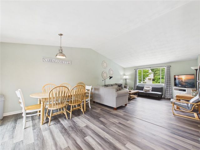 52 Meadowrue Trail, Narragansett, RI 02874