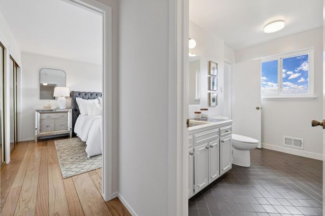 836 Bauer Court, San Carlos, CA 94070