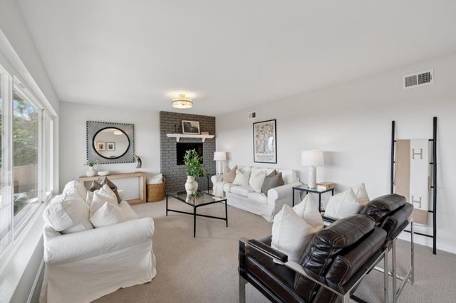 836 Bauer Court, San Carlos, CA 94070