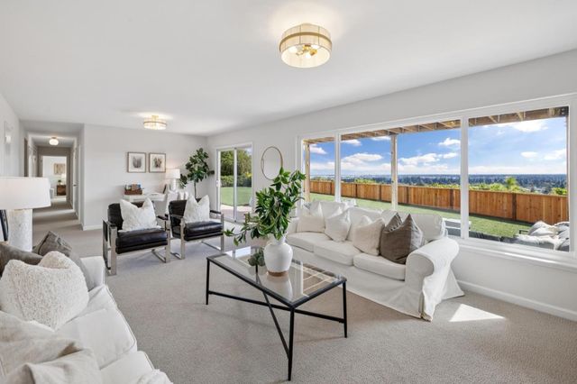 836 Bauer Court, San Carlos, CA 94070