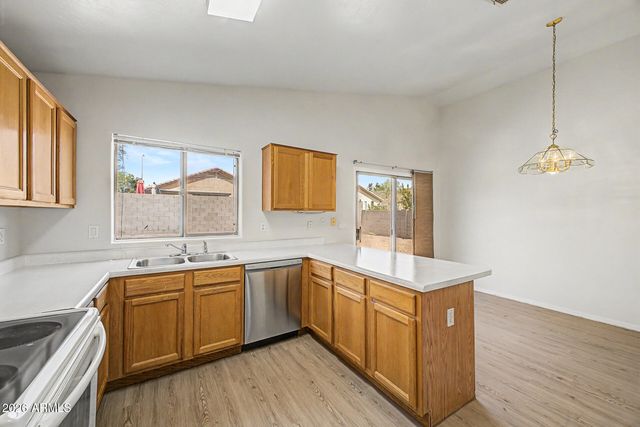 341 N 103RD Street, Mesa, AZ 85207