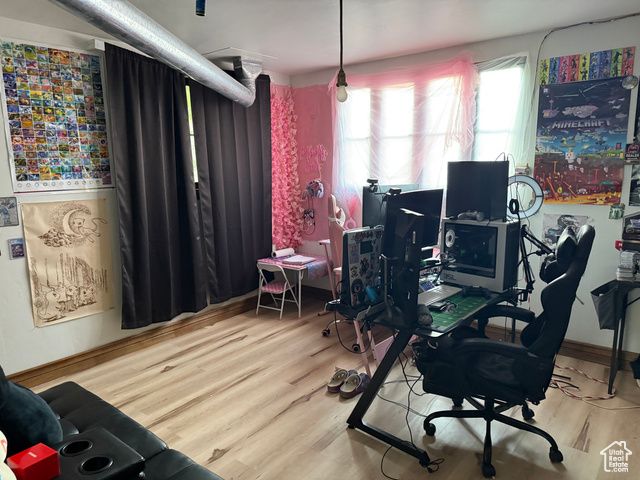 25 W MAIN ST, Moroni, UT 84646