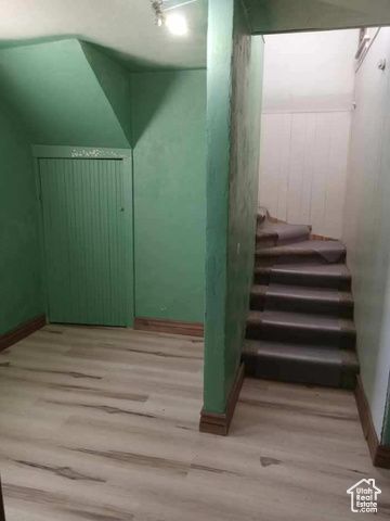 25 W MAIN ST, Moroni, UT 84646