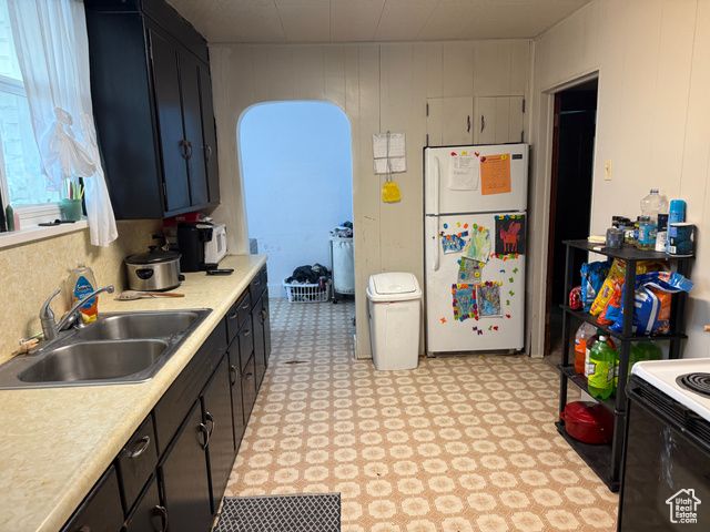 25 W MAIN ST, Moroni, UT 84646