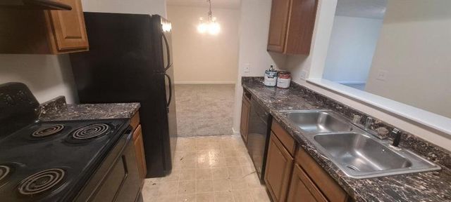 7104 Fairington Ridge Circle, Lithonia, GA 30038