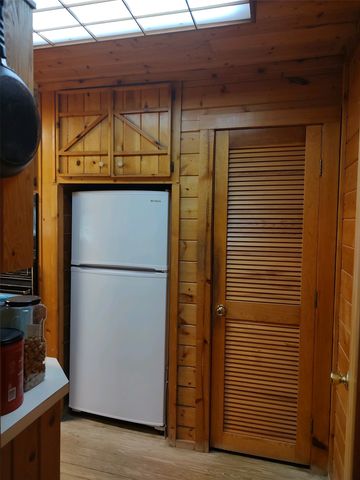 1061 CR 1807 4 ACRES, Yantis, TX 75497