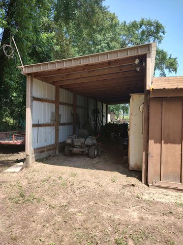 1061 CR 1807 4 ACRES, Yantis, TX 75497