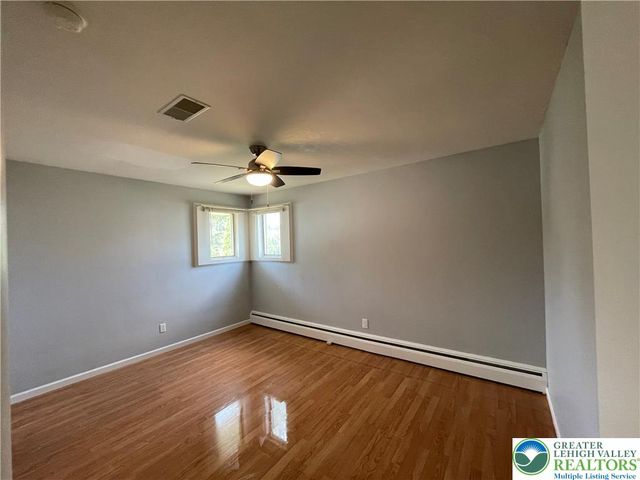 6869 Spring Creek, Lower Macungie Twp, PA 18062