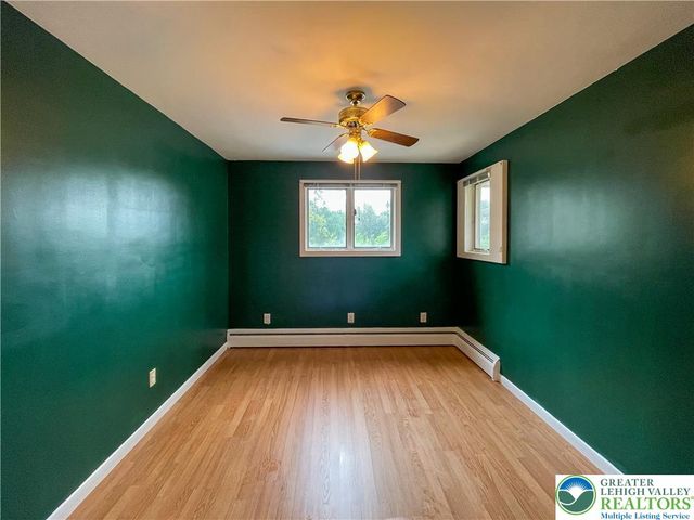 6869 Spring Creek, Lower Macungie Twp, PA 18062