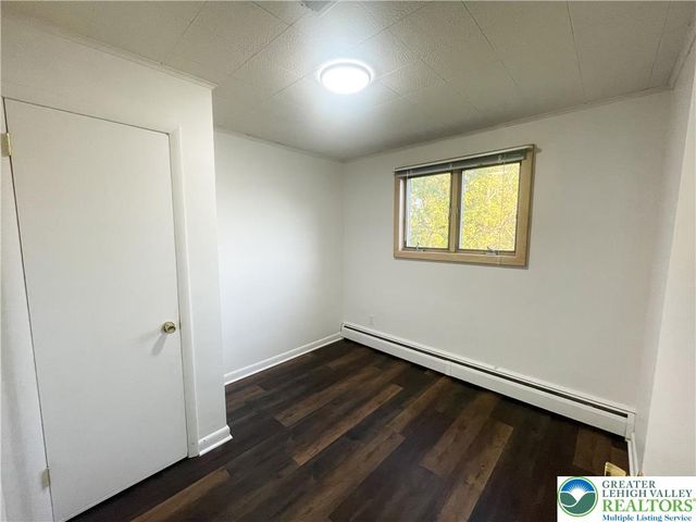 6869 Spring Creek, Lower Macungie Twp, PA 18062