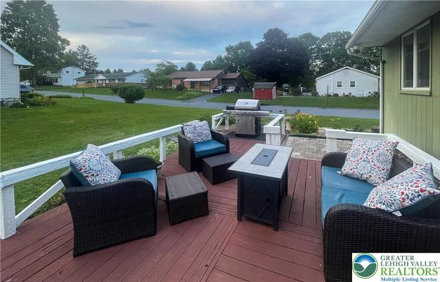 6869 Spring Creek, Lower Macungie Twp, PA 18062