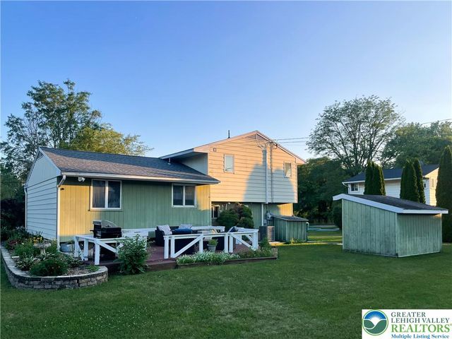 6869 Spring Creek, Lower Macungie Twp, PA 18062
