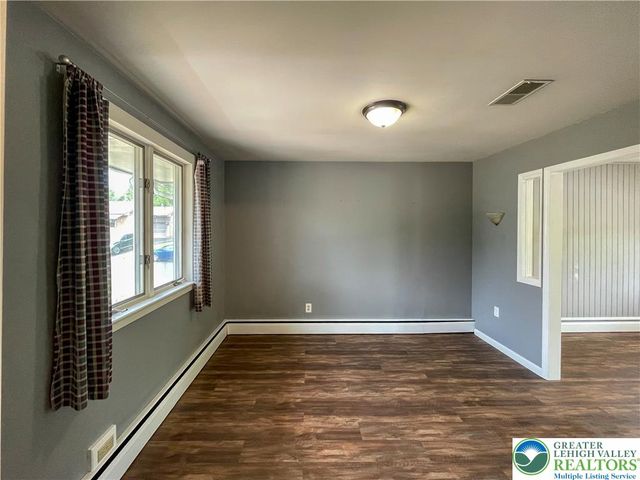 6869 Spring Creek, Lower Macungie Twp, PA 18062