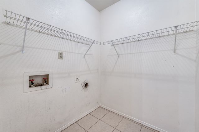 4237 Ireland Drive, The Colony, TX 75056