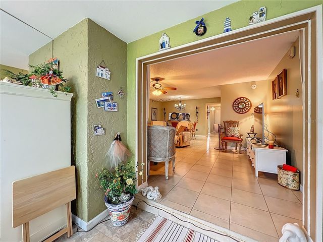 12 ESCONDIDO COURT 113, Altamonte Springs, FL 32701