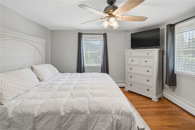 12 Setian Circle, Johnston, RI 02919