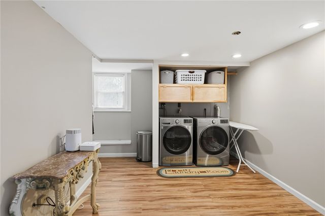 12 Setian Circle, Johnston, RI 02919