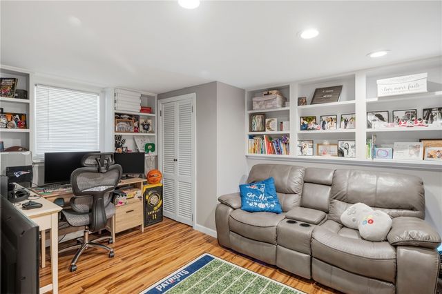 12 Setian Circle, Johnston, RI 02919