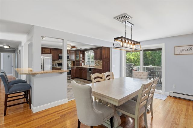 12 Setian Circle, Johnston, RI 02919