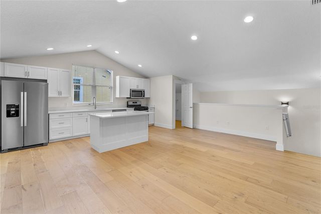 1919 SIPES AVENUE, Sanford, FL 32771