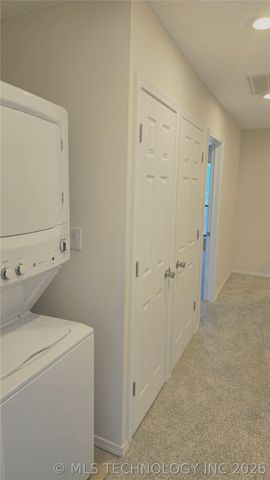 701 Lakeshore Drive 10, Eufaula, OK 74432