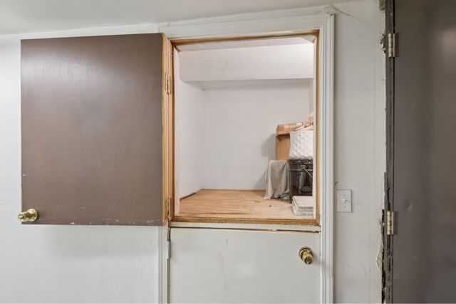 4028 N Sheridan Road 1R, Chicago, IL 60613