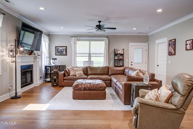 301 Princeton Gardens Drive, Johnson City, TN 37601