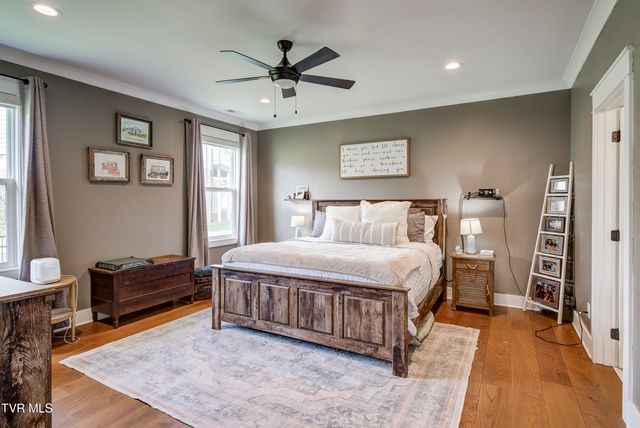 301 Princeton Gardens Drive, Johnson City, TN 37601