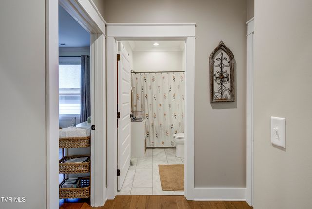 301 Princeton Gardens Drive, Johnson City, TN 37601