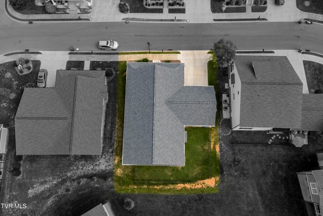 301 Princeton Gardens Drive, Johnson City, TN 37601