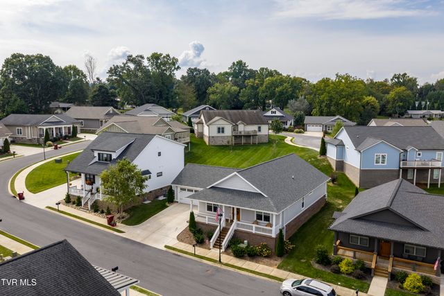 301 Princeton Gardens Drive, Johnson City, TN 37601
