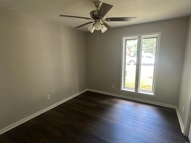 3414 Price Avenue, Bryant, AR 72022