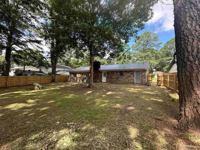 3414 Price Avenue, Bryant, AR 72022