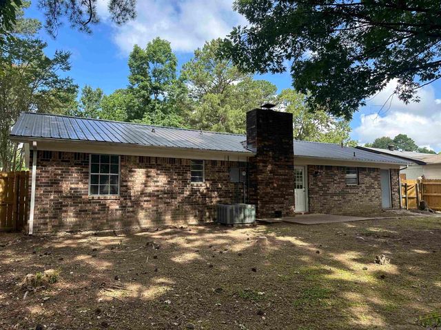 3414 Price Avenue, Bryant, AR 72022