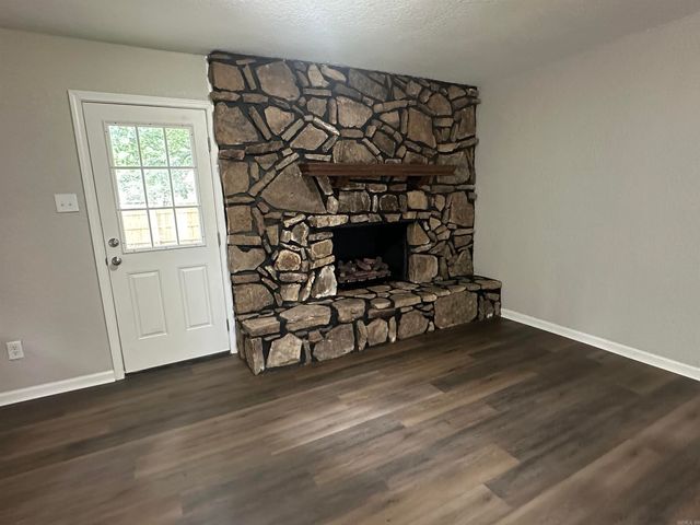 3414 Price Avenue, Bryant, AR 72022
