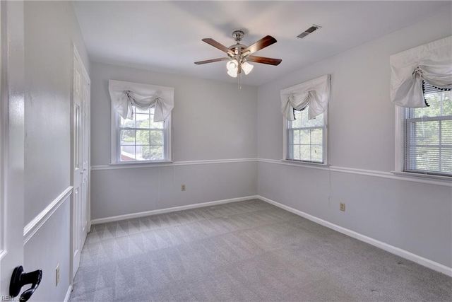 128 Country Club DR, Williamsburg, VA 23188