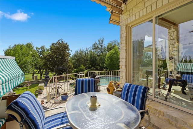 34 Wingreen LOOP, The Hills, TX 78738