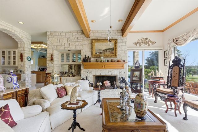 34 Wingreen LOOP, The Hills, TX 78738