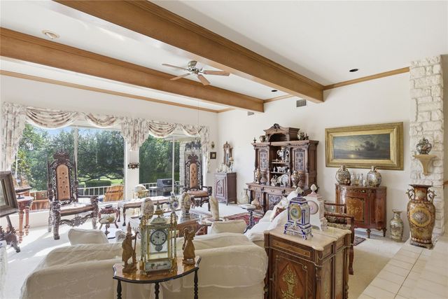 34 Wingreen LOOP, The Hills, TX 78738