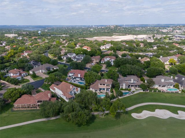 34 Wingreen LOOP, The Hills, TX 78738