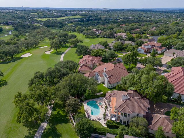 34 Wingreen LOOP, The Hills, TX 78738