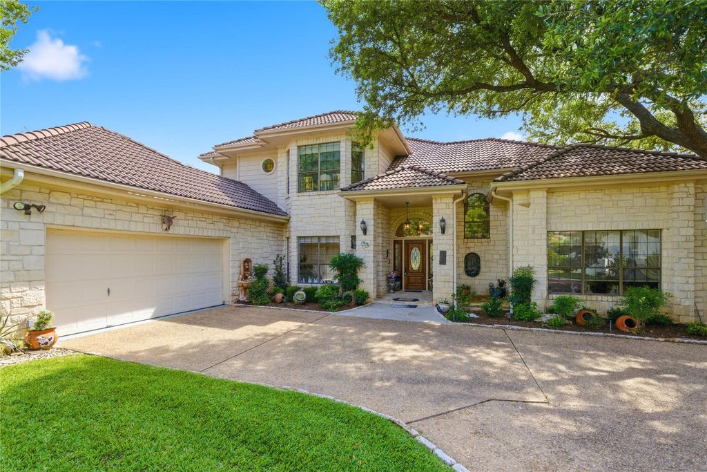 34 Wingreen LOOP, The Hills, TX 78738