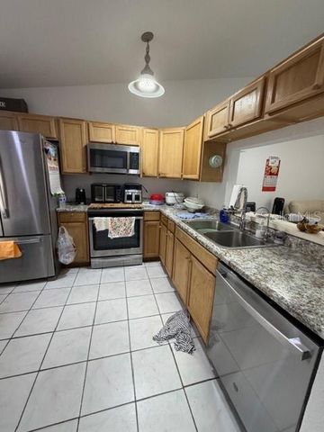 9943 BURL WAY, Orlando, FL 32817