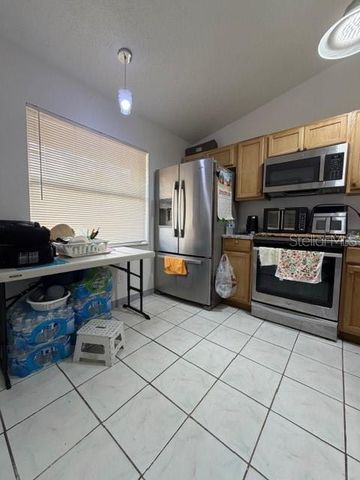9943 BURL WAY, Orlando, FL 32817