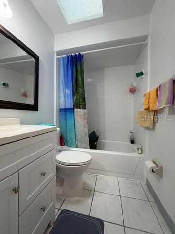9943 BURL WAY, Orlando, FL 32817