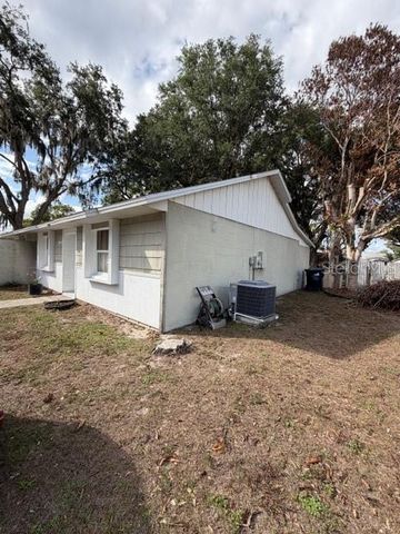 9943 BURL WAY, Orlando, FL 32817