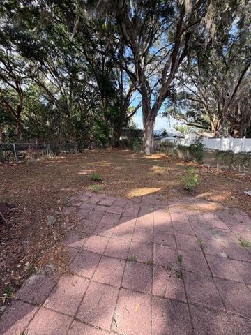 9943 BURL WAY, Orlando, FL 32817