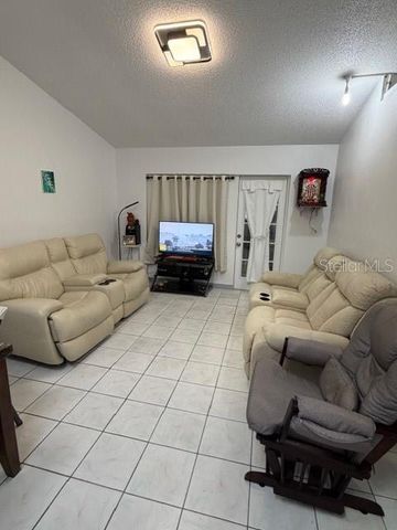 9943 BURL WAY, Orlando, FL 32817
